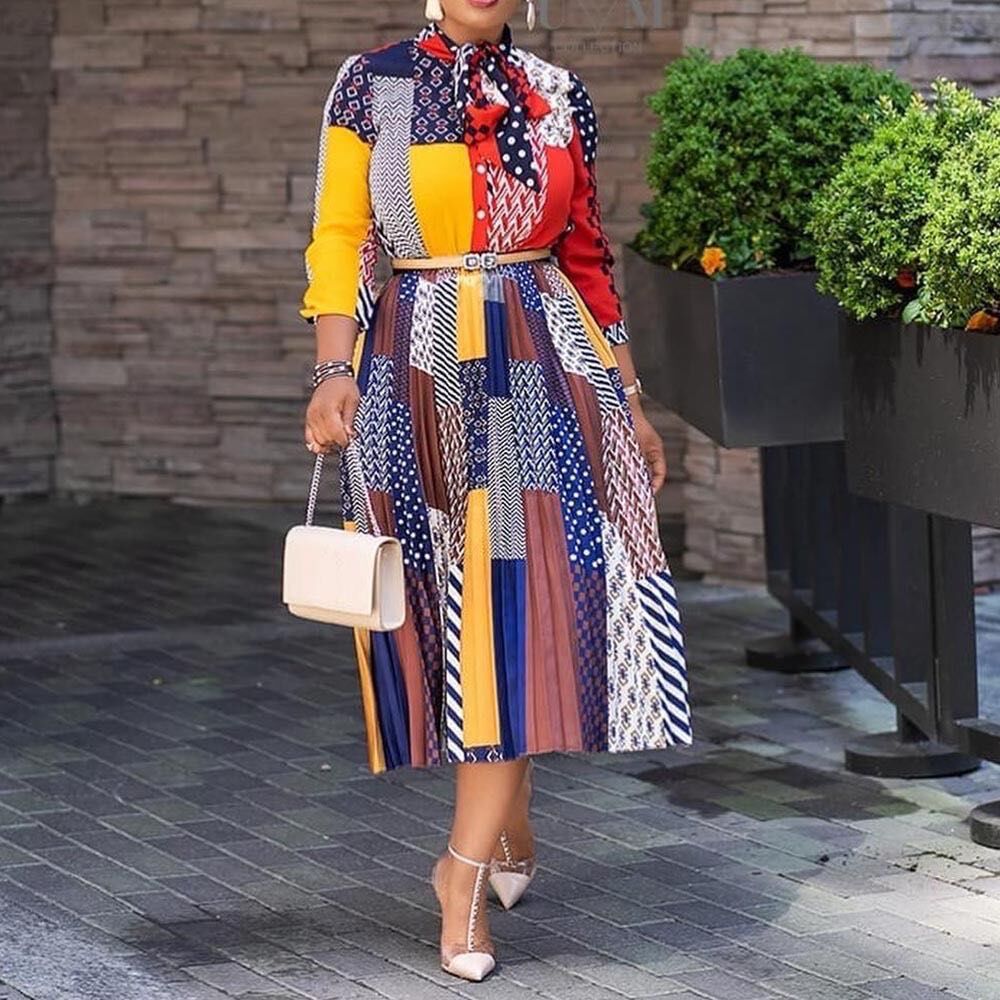 Oversized Nine-Sleeve Pleated Printed Dress