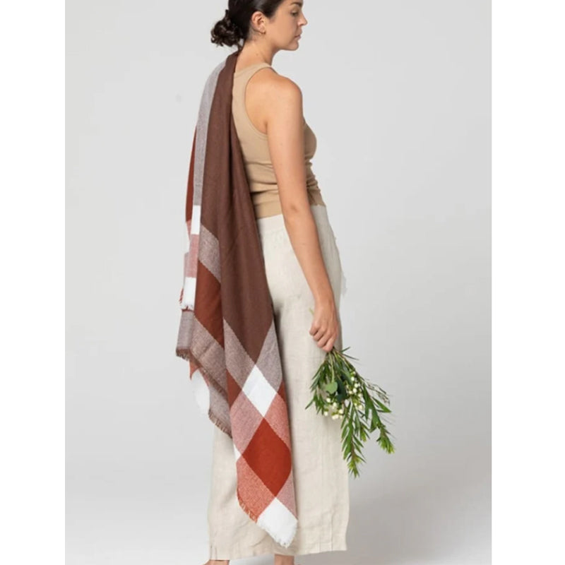 59 X 59in Deep White Color Large Grid Womens Fall Winter Scarf